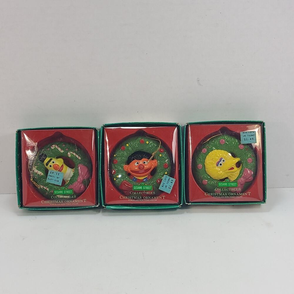 3- 1988 Seasme Street WREATH Porcelain Christmas Ornaments Bert Ernie Big Bird